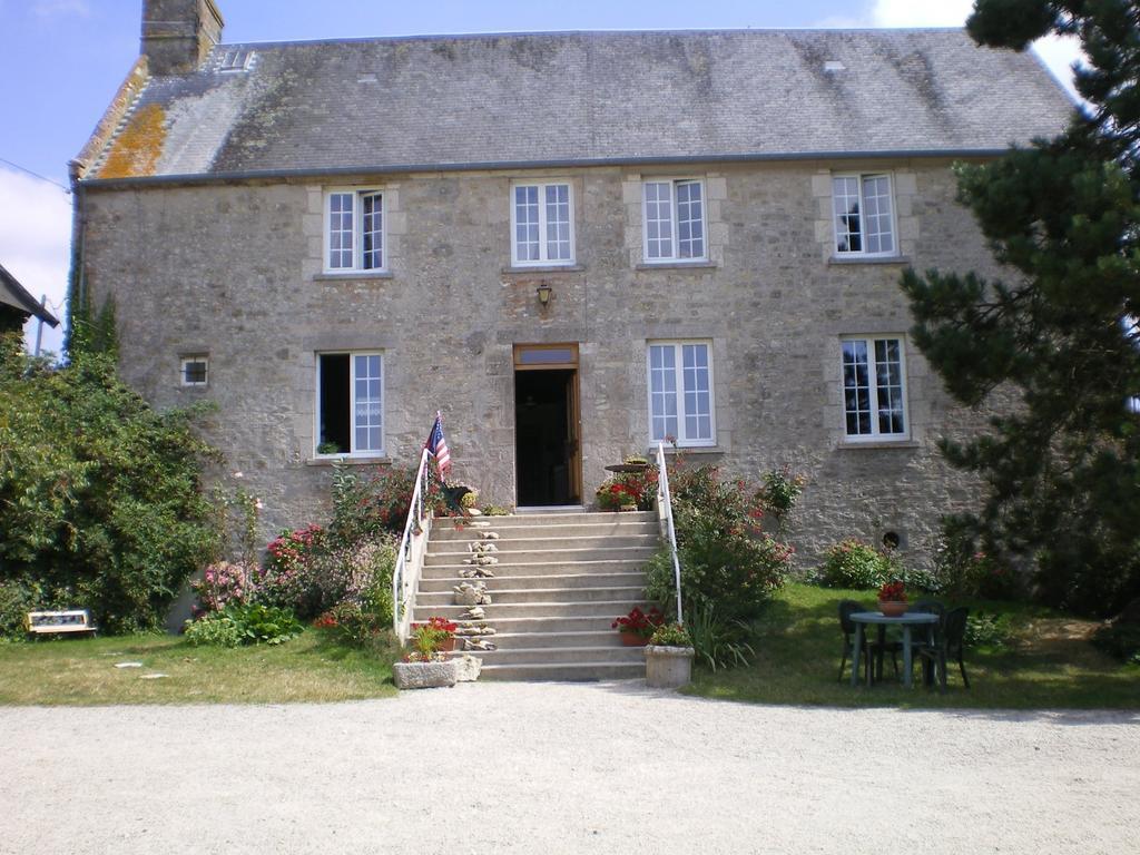 Ferme Manoir La Fiere Bed & Breakfast Sainte-Mère-Église Eksteriør bilde