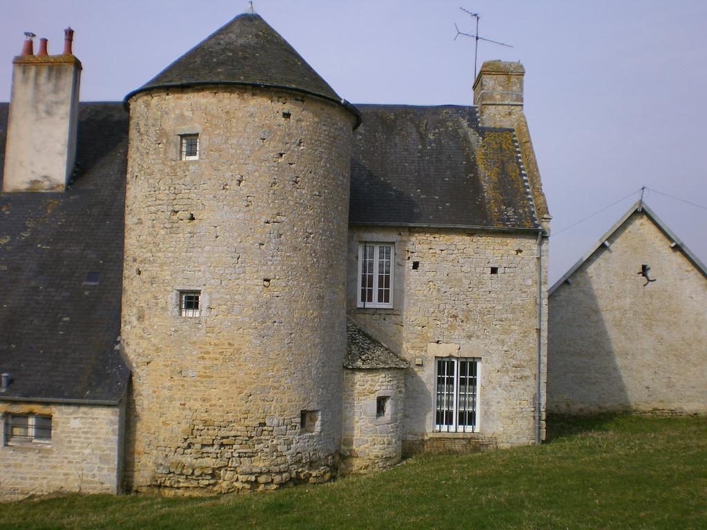Ferme Manoir La Fiere Bed & Breakfast Sainte-Mère-Église Eksteriør bilde
