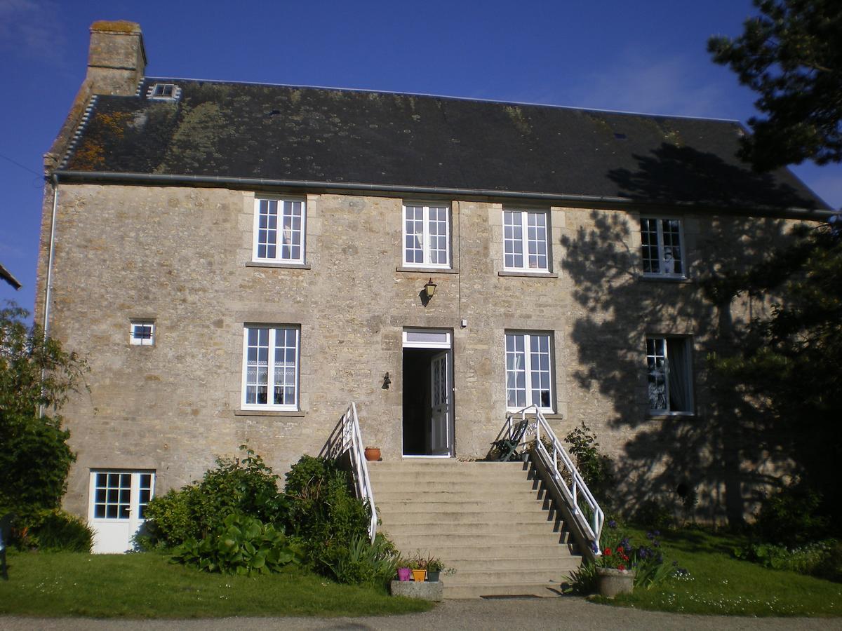 Ferme Manoir La Fiere Bed & Breakfast Sainte-Mère-Église Eksteriør bilde