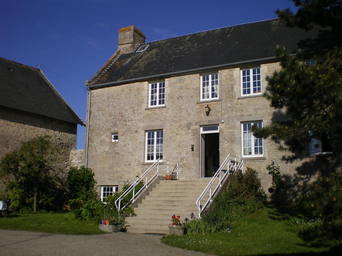 Ferme Manoir La Fiere Bed & Breakfast Sainte-Mère-Église Eksteriør bilde