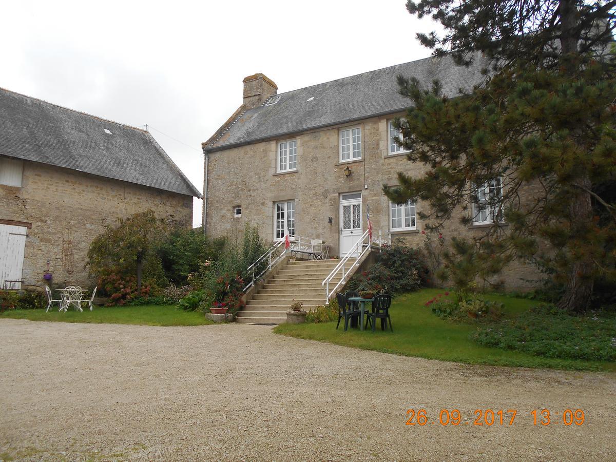 Ferme Manoir La Fiere Bed & Breakfast Sainte-Mère-Église Eksteriør bilde
