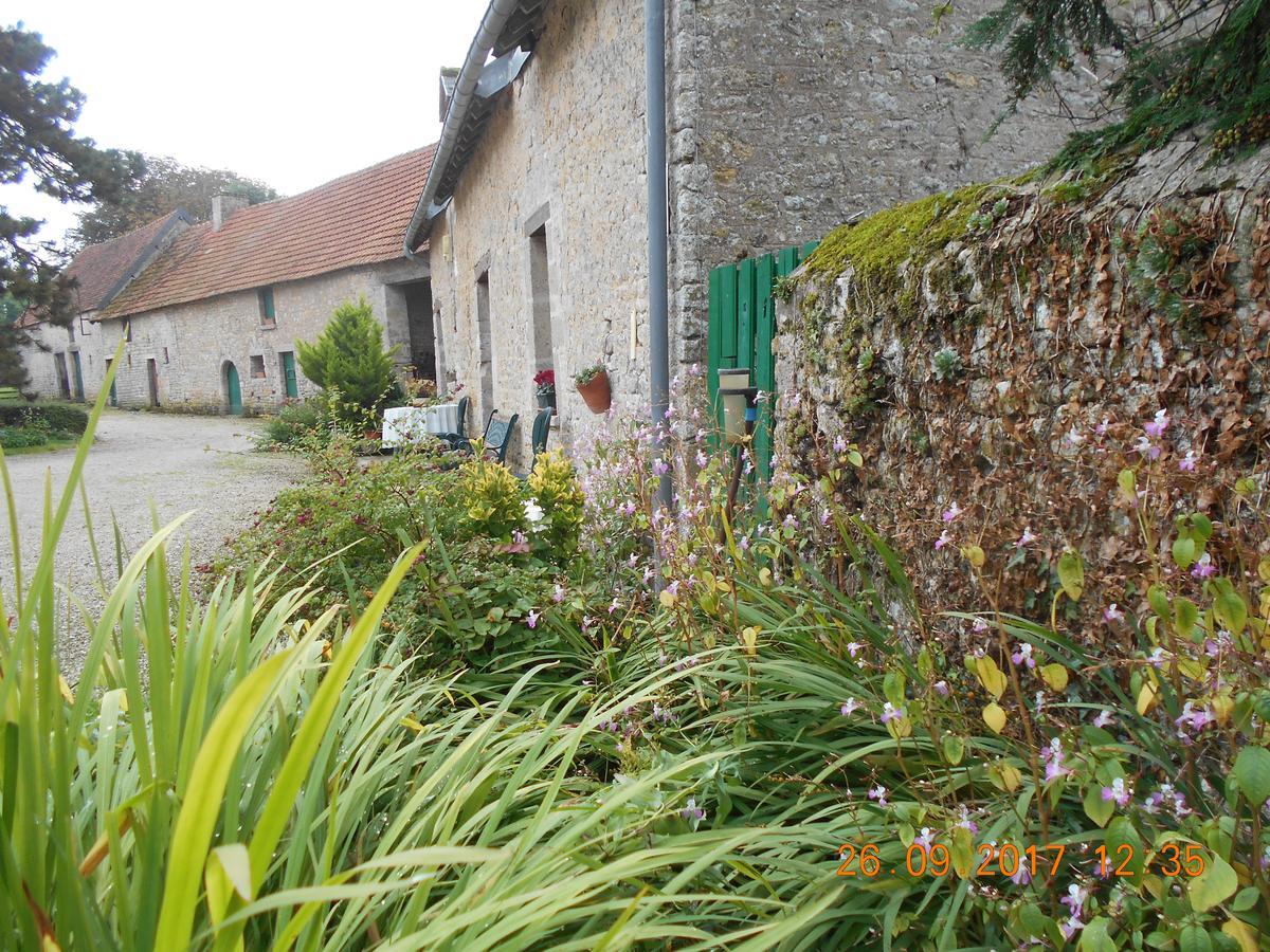 Ferme Manoir La Fiere Bed & Breakfast Sainte-Mère-Église Eksteriør bilde