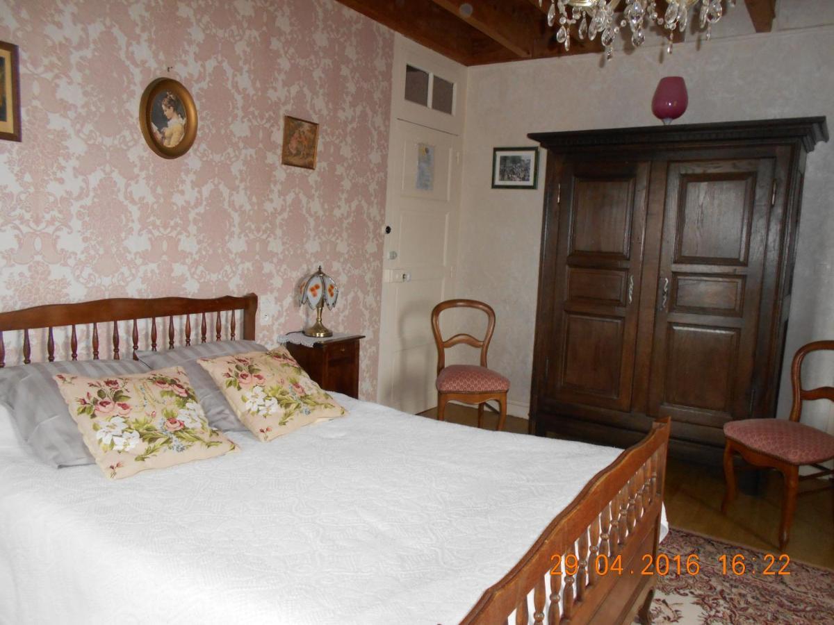 Ferme Manoir La Fiere Bed & Breakfast Sainte-Mère-Église Eksteriør bilde